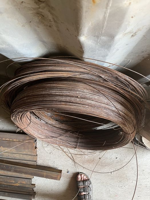 Продам проволоку 2 мм.