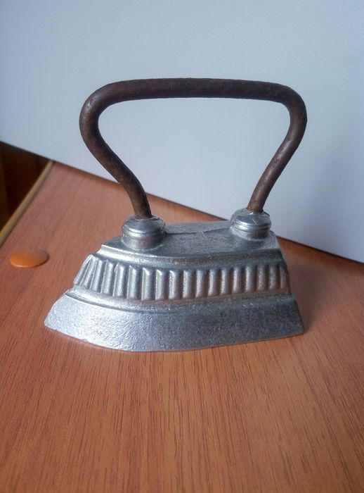 Утюги разные Юго-восток