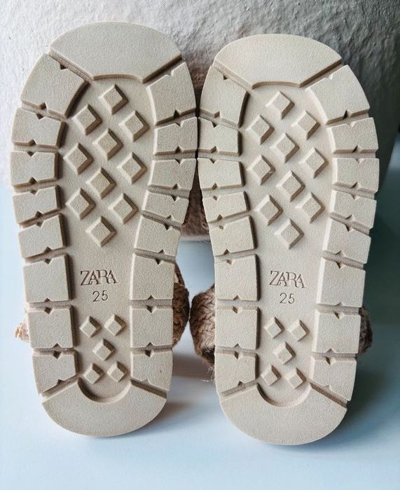 Sandale romane cu talpă de iută fete Zara - mărimea 25