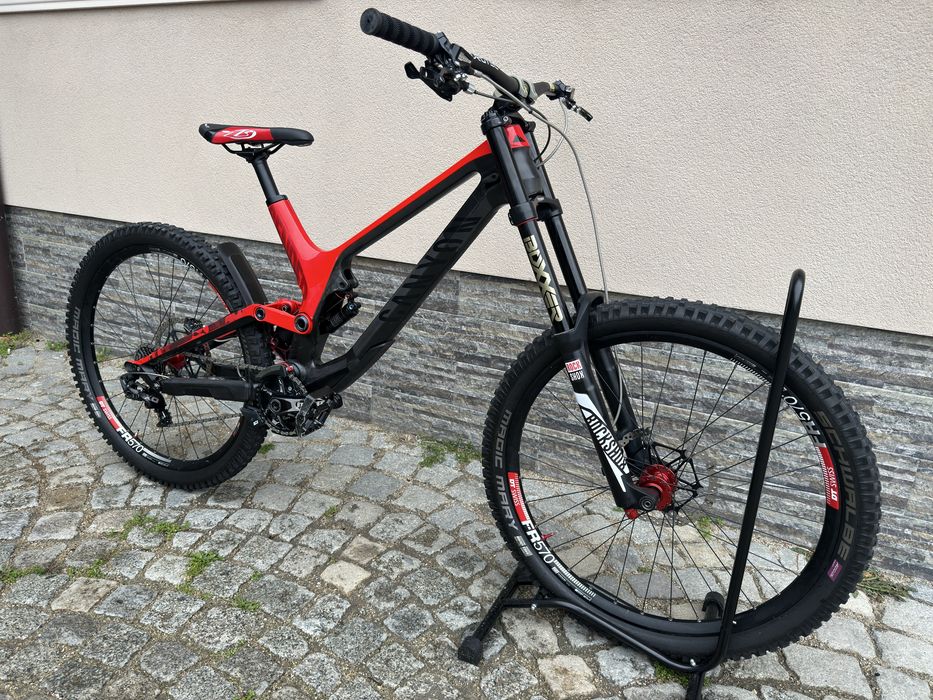 Canyon Sender CF 8.0 Carbon Downhill 27.5/45cm