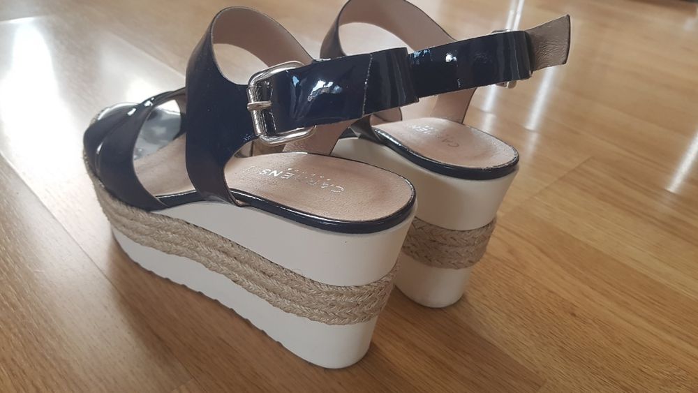 Sandale noi de piele cu patforma "Carmens" nr 38