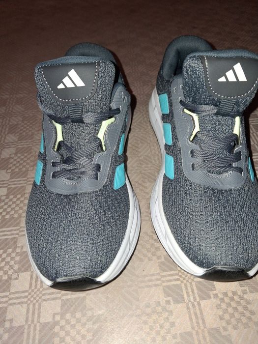 Нови маратонки adidas