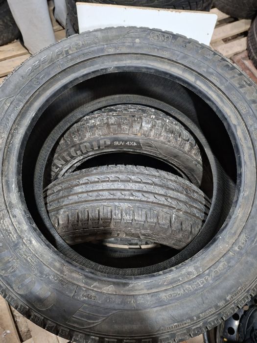 Продам шины. 235/55/19  гудиер Германия