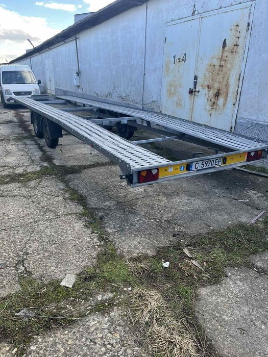 Двойна платфорва за автомобили