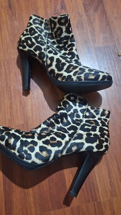 Botine dama mărimea 37