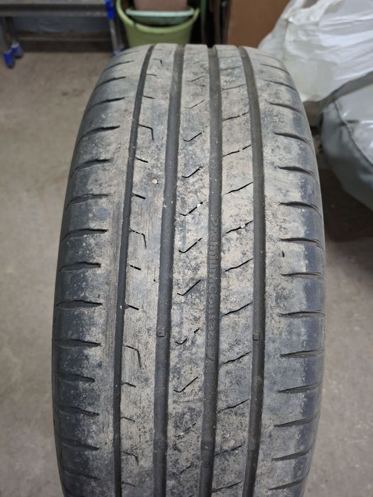 Резина 215/65R17