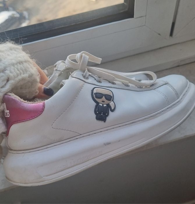 Karl Lagerfeld сникърси N41