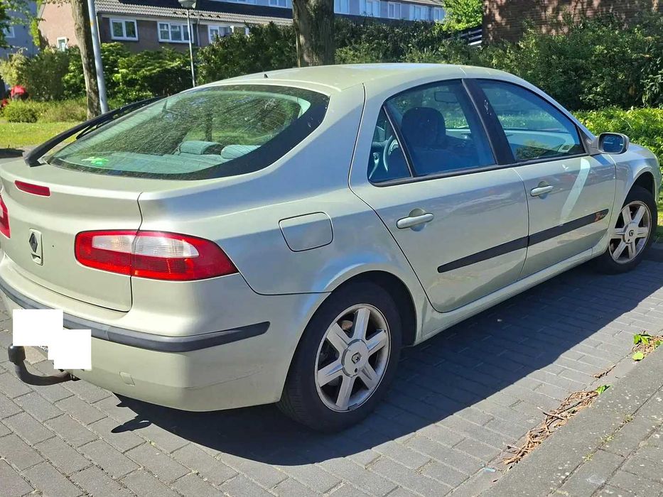 Renault Laguna II 1.8 benzin 120к.с. хечбек се продава на части