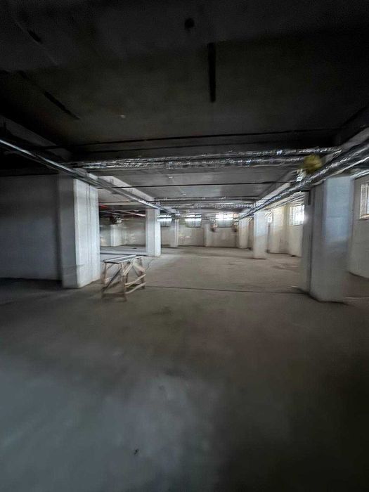 Продается Коммерческой Помещение 1050м2 Братский могилы