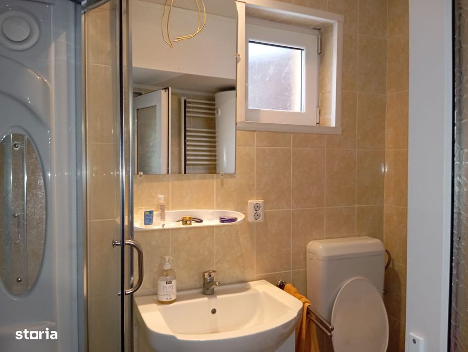 Vila 7 camere in cartierul Gai