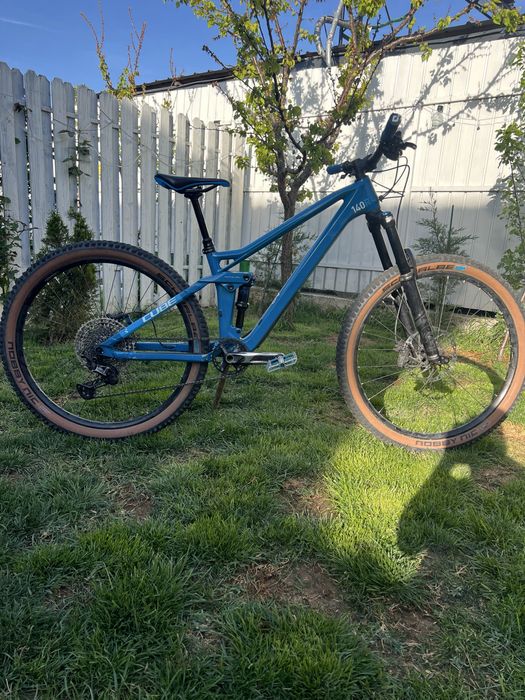 Bicicleta full suspension enduro cube stereo 140 race conditie buna