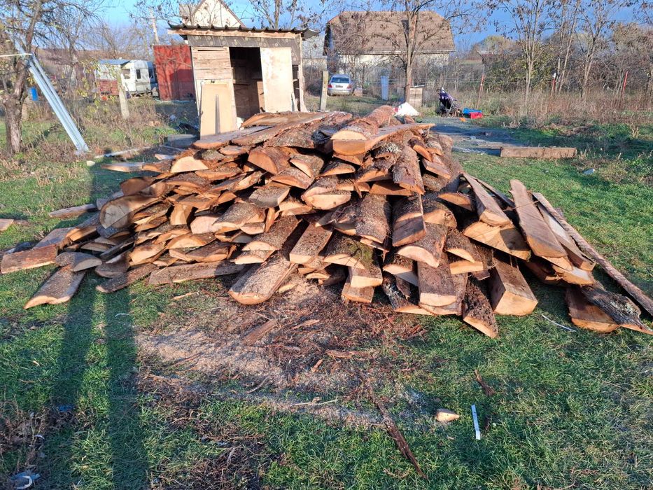 Lemne de foc la palet
