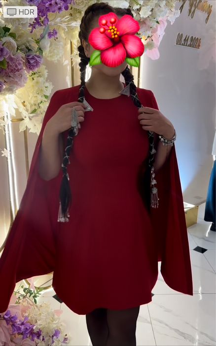 Красивое дизайнерское платье