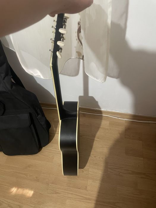Chitara acustica Freedom