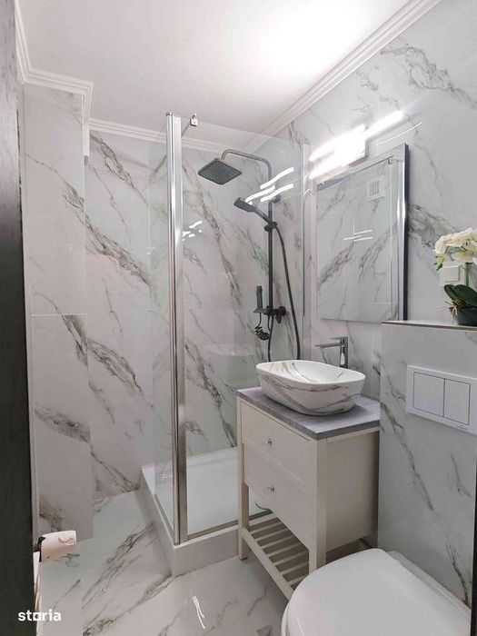 Decebal - Apartament 4 camere / Renovat complet/ Decomandat