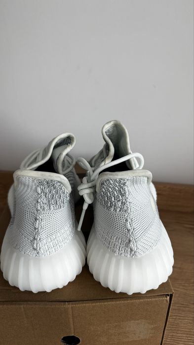 Adidas Yeezy 350