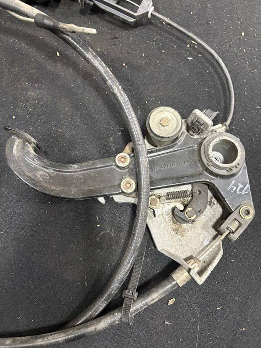 Mercedes w124 Комби Педал Ръчна Спирачка с Жило