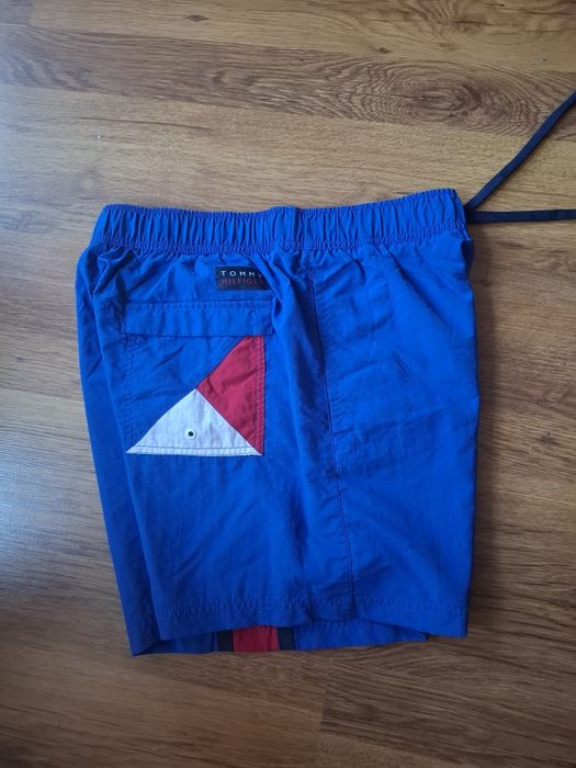 Tommy Hilfiger мъжки бански S размер.