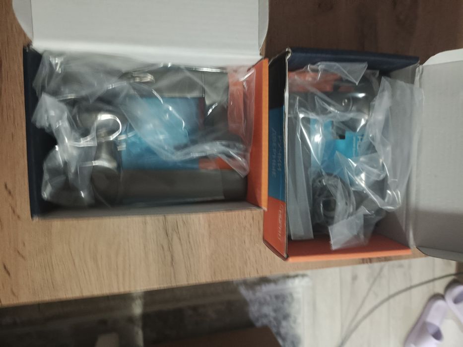 Продам дверные ручки межкомнатные