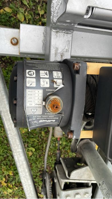 Vand platforma 2 locuri