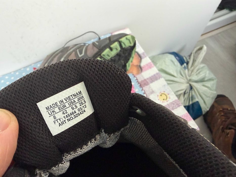 Salomon GORE-TEX''оригинални мъжки маратонки 42 номер