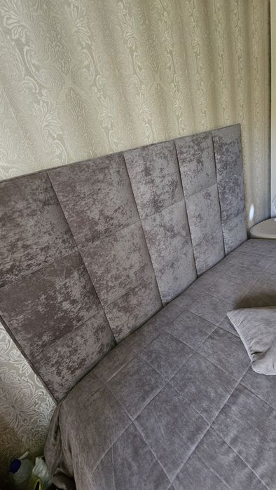 Кровать двухспальная.