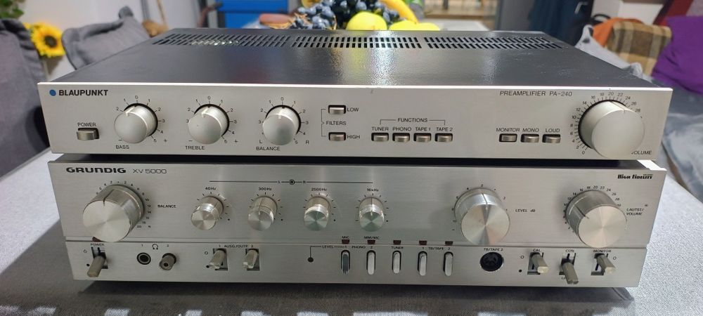 Muzică cu  preamplificator Grundig  xv5000 Blaupunkt  pa-240