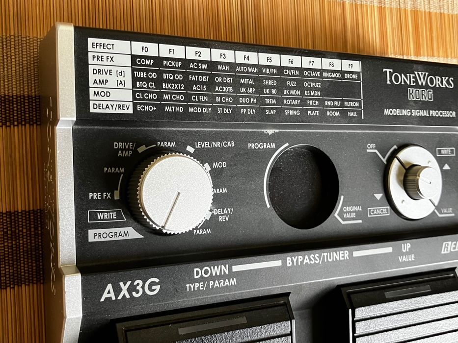Гитарный Процессор Korg AX3G