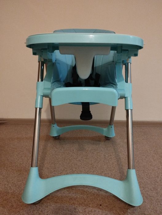 Детский стульчик для кормления