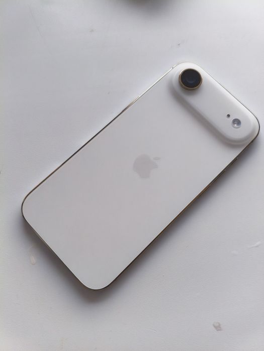 Продается 2 Iphone 17 Air 256GB с 100% АКБ