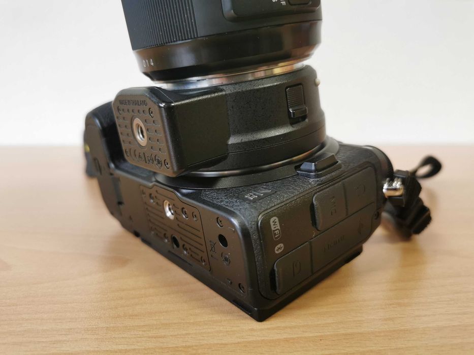Nikon FTZ адаптер за Nikon F обективи към Nikon Z безогледални фотоапарати