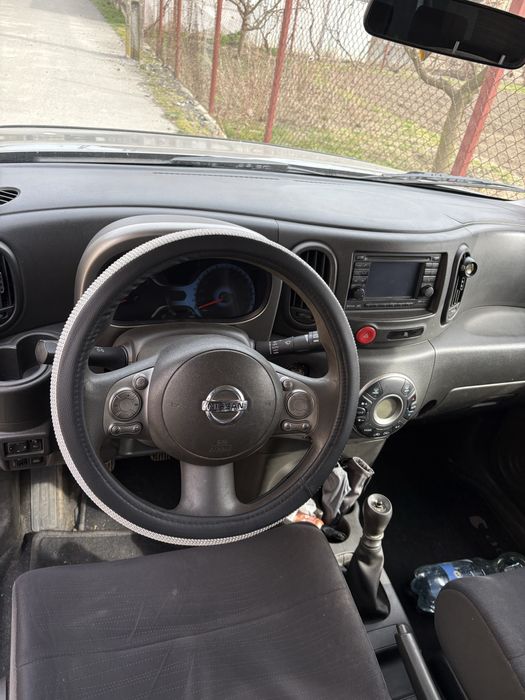 Nissan Cube 2011