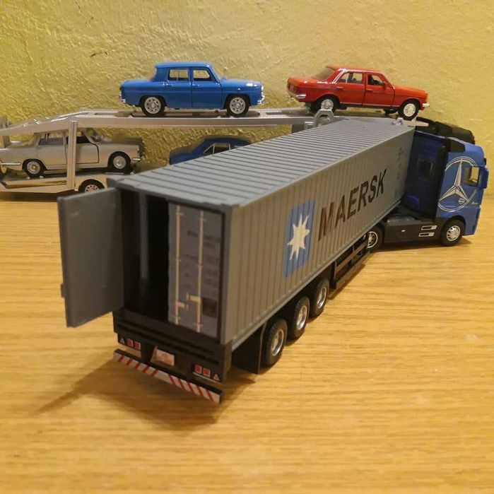 Autotren/autotrailer NOU, Scani si Mercedes Actros, scara 1:50