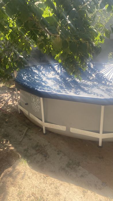 Бассейн большой