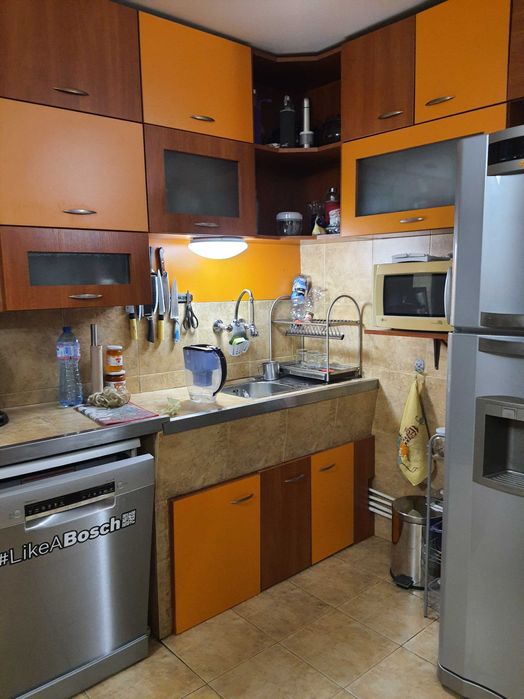 Продава се Четиристаен апартамент в Русе, Родина 1 - 80 кв.м за 1530 €/кв.м - Снимка #4