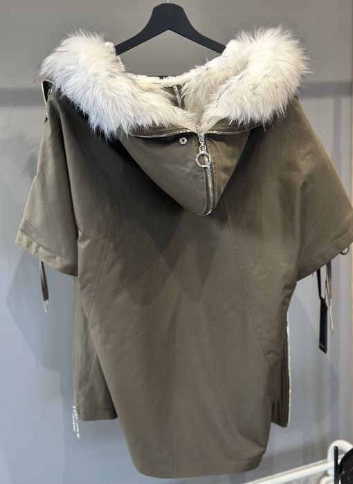 PINKO ново палто / парка с еко косъм