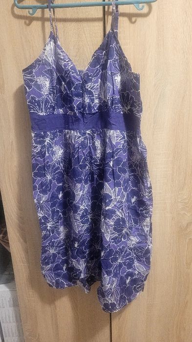 Rochii de vară, diverse modele 44/46