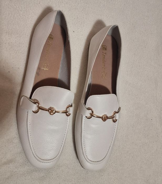 Дамски обувки Tendenz 41 номер