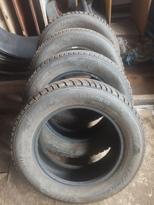 Зимние шины в отличном состояний