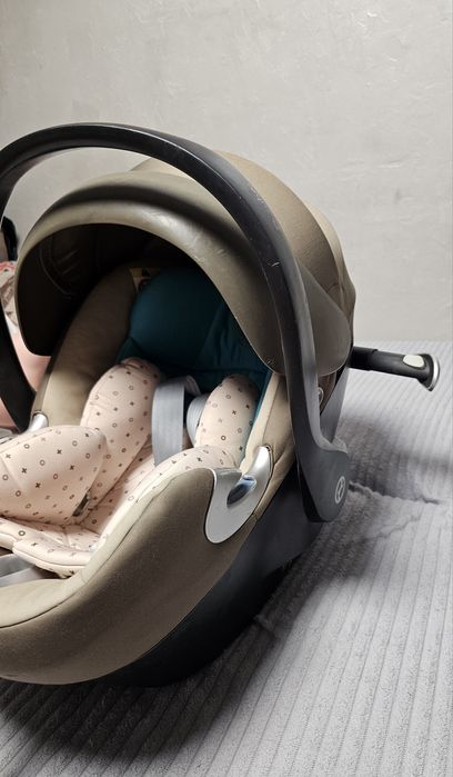 Детская автолюлька Cybex Aton Q Platinum
