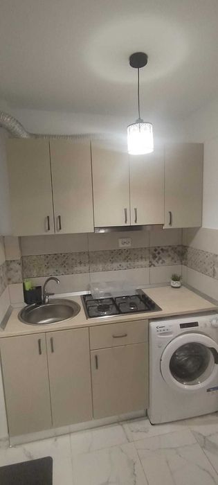 Proprietar - inchiriez camera camin tip garsoniera Jumbo 1100 lei