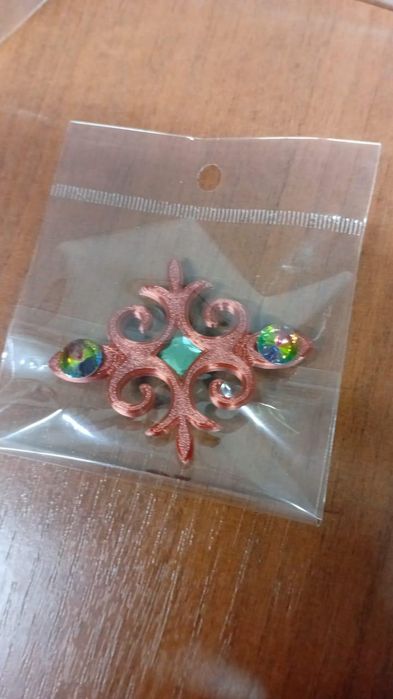 Брошьтар Эксклюзивные броши