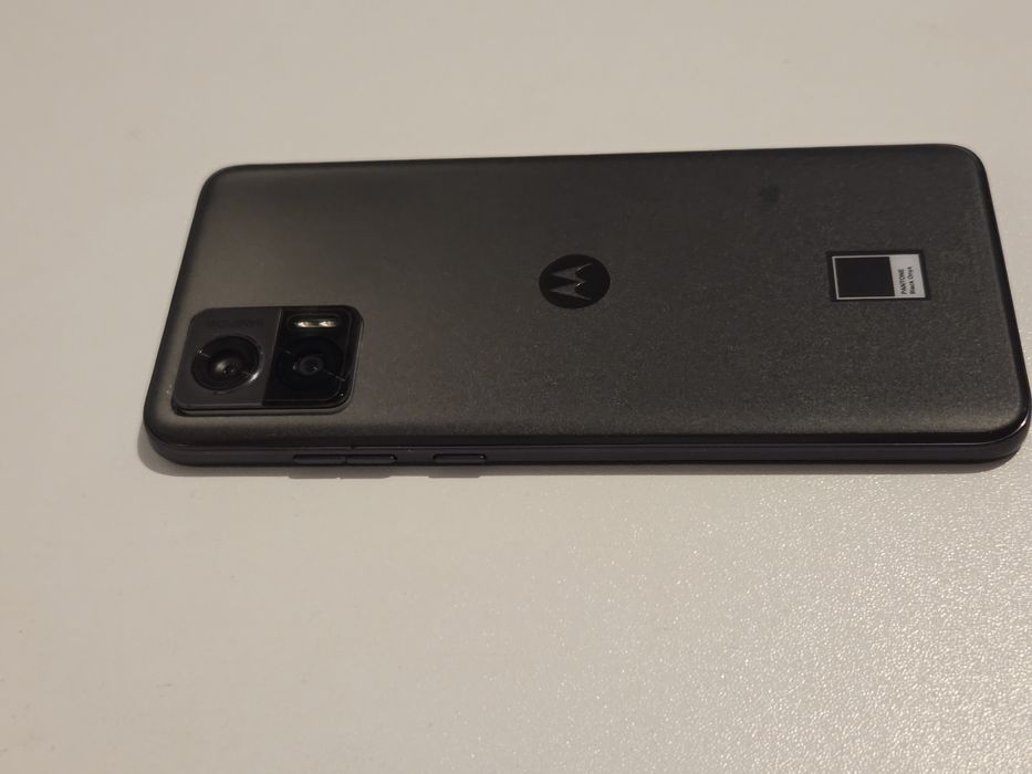 Moto neo 30 като нов