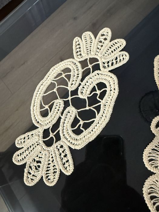 Vand  fete masa si mileuri macrame