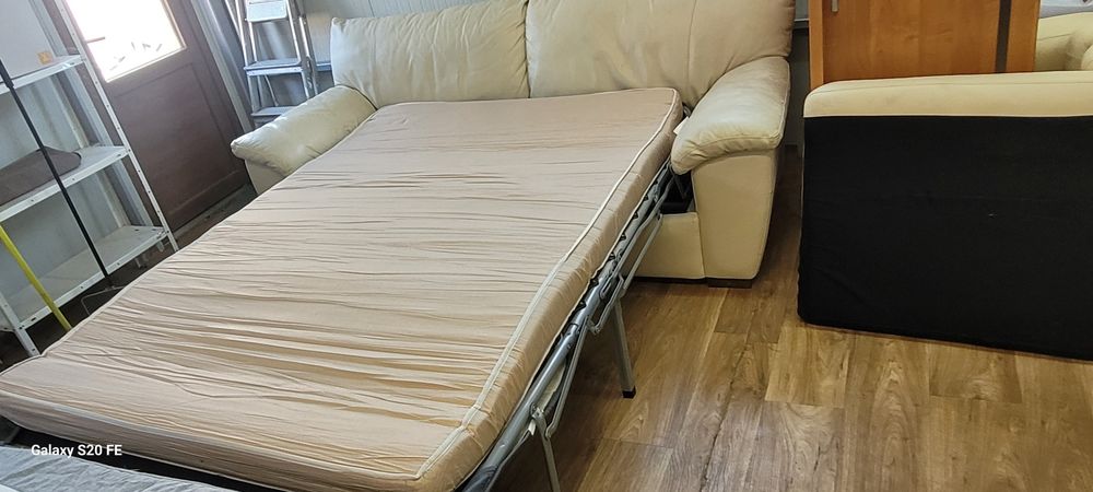 Canapea extensibila