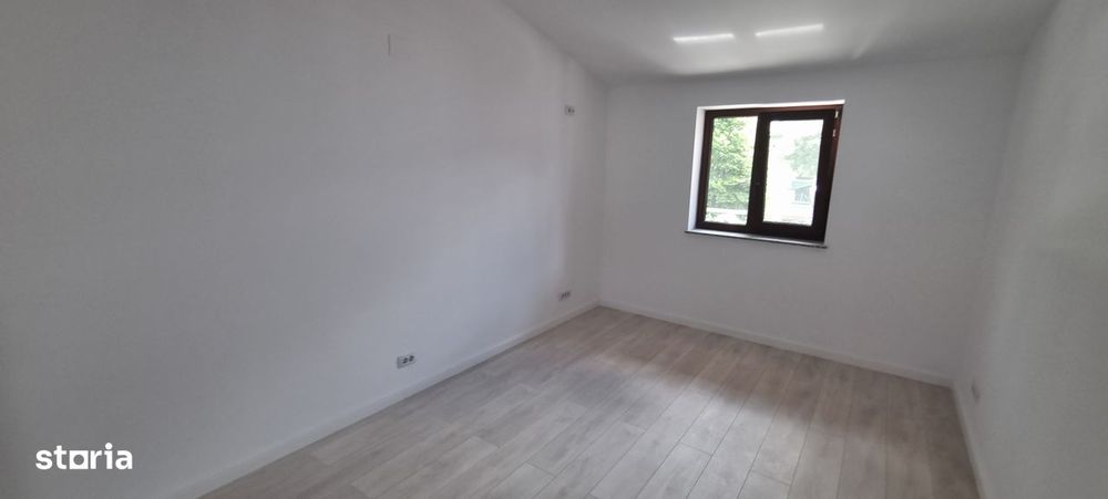 Casa cu etaj la 2 min de Piata Mare