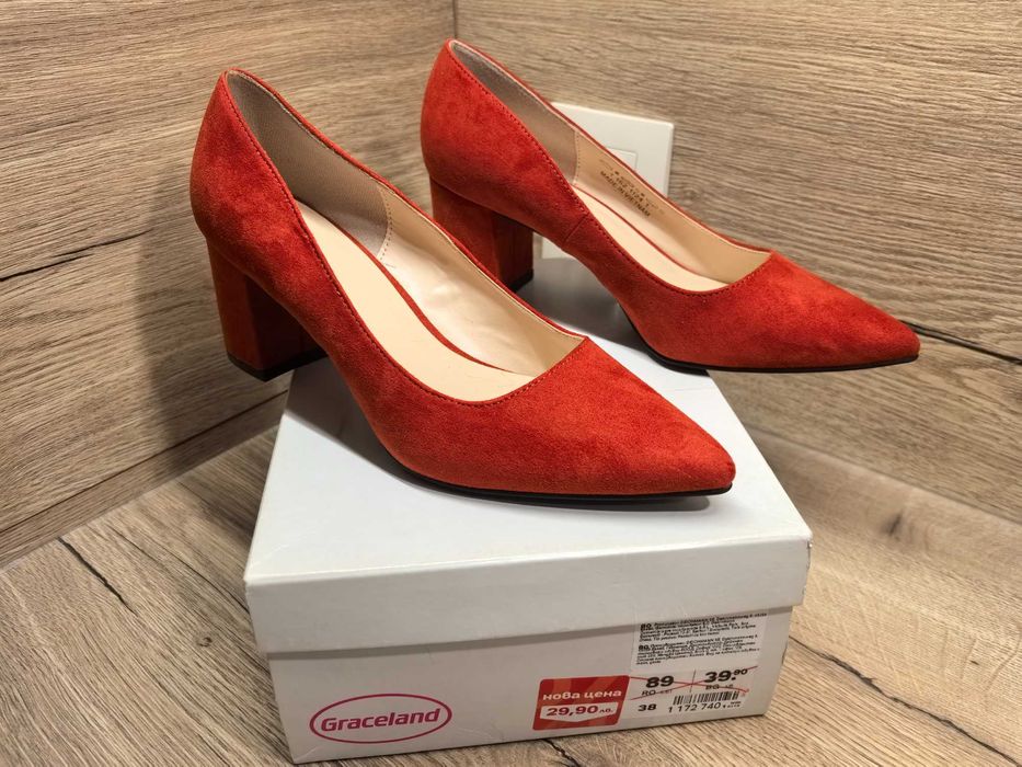 Дамски обувки размер 38