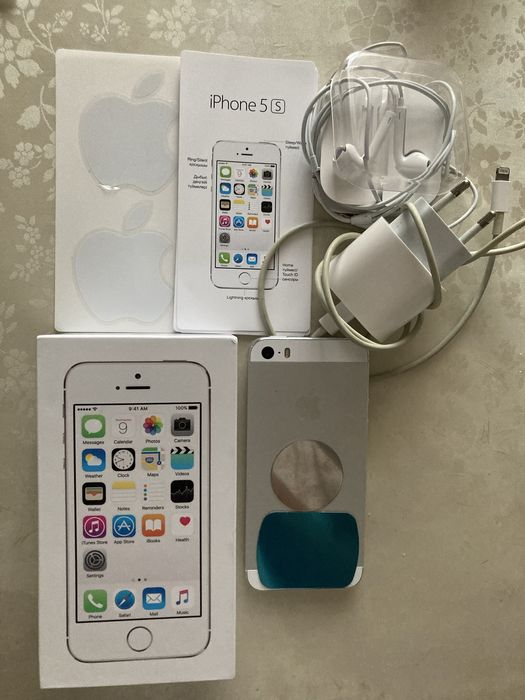 Айфон 5с полный комплект