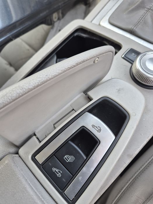 На части кабриолет W207 Mercedes 350CDI