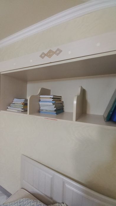 Книжная полка детская